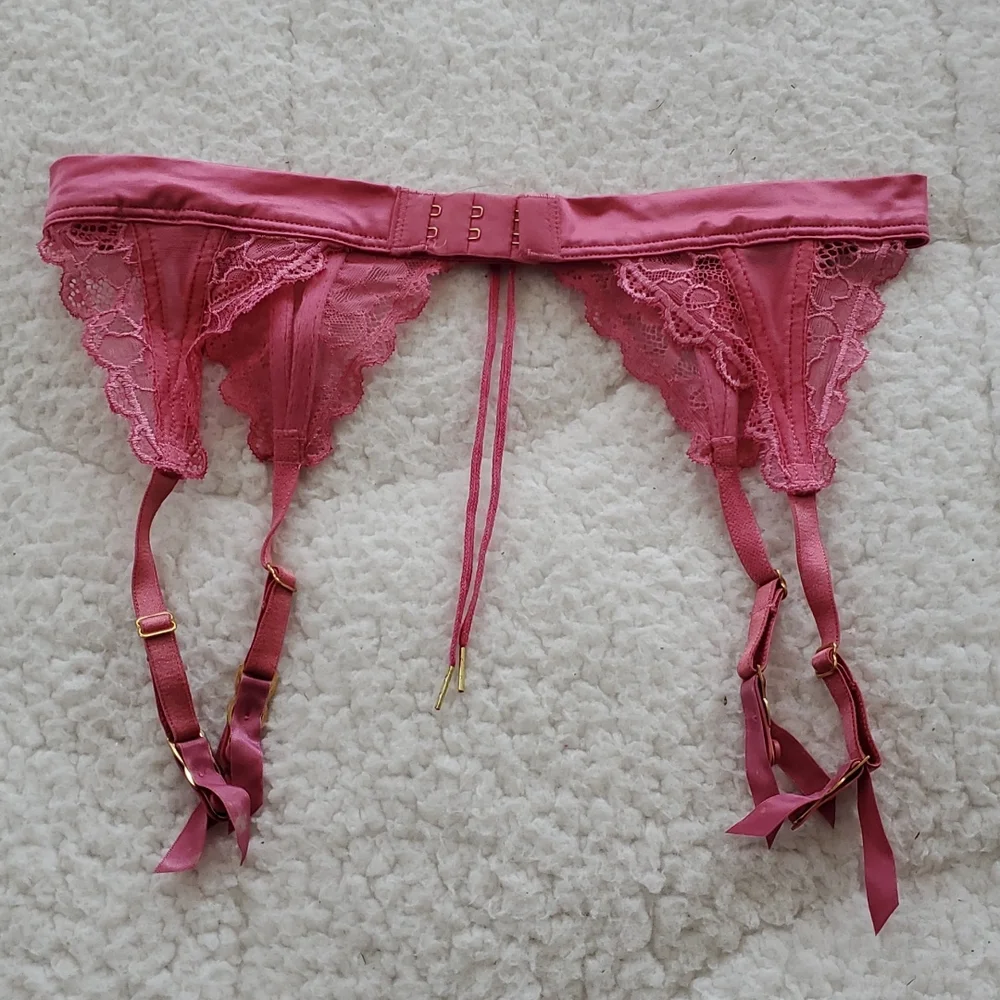 Victoria's Secret Pastel Garter Belt Bundle - Picture 10 of 16